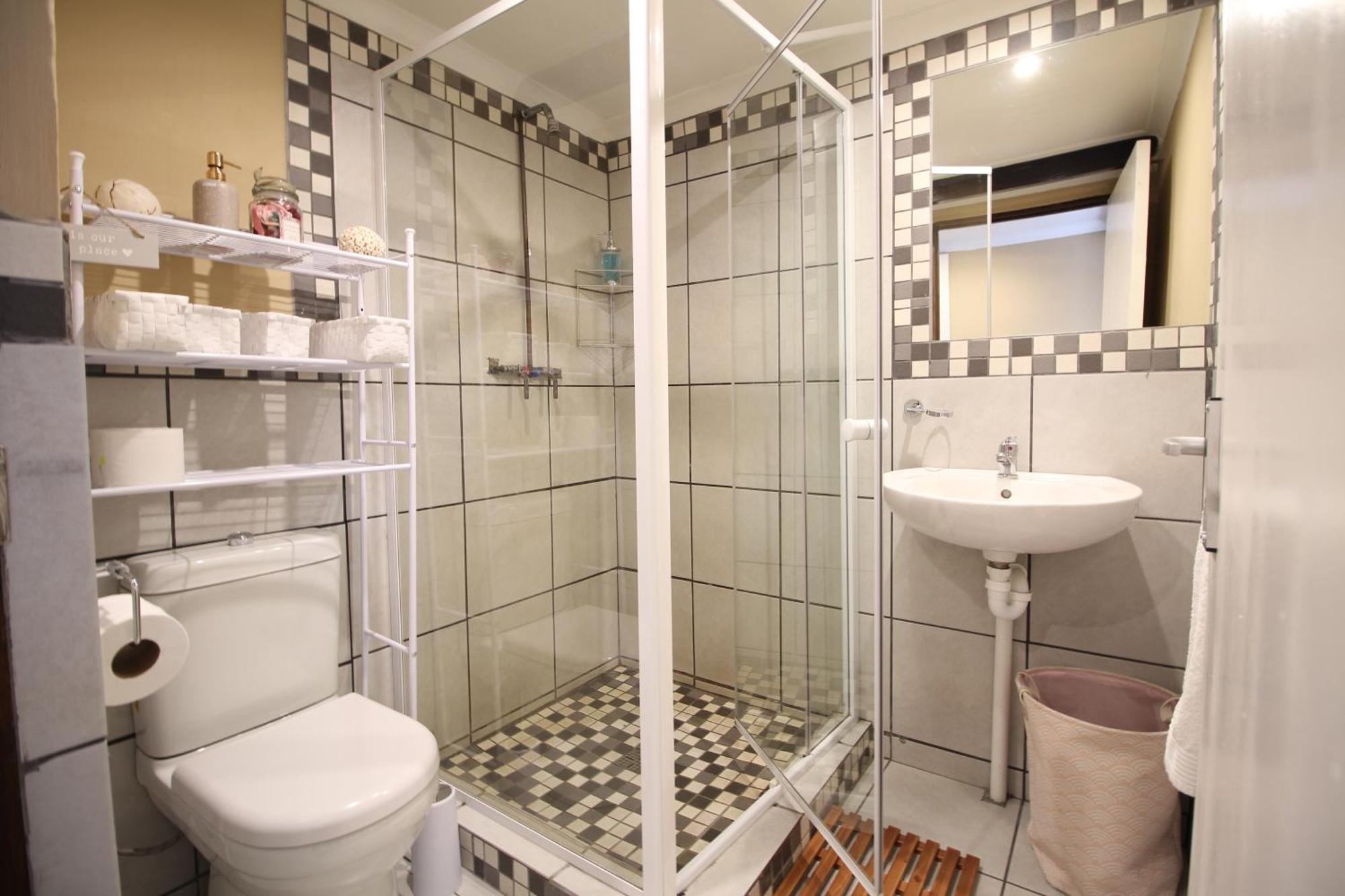 Mali Boutique Lodge & Tube 'N Axe Budget Accommodation Stormsrivier Rom bilde